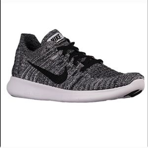 Nike flynit freerun